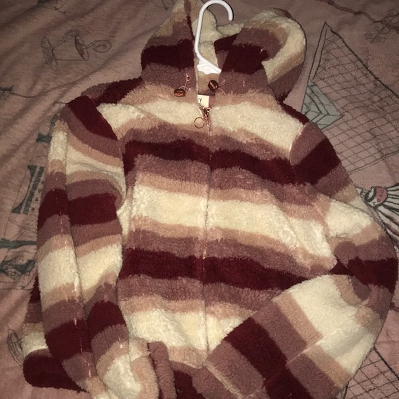 Jacket - Picture 4 of 4